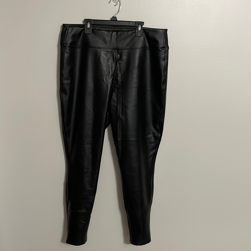 Gap faux leather leggings